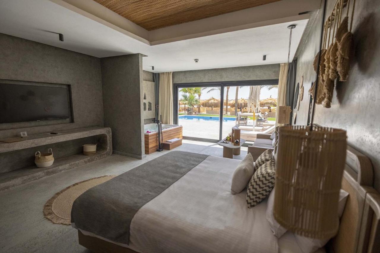 Sunrise Tucana Resort Grand Select Hurghada Eksteriør billede A room at the hotel